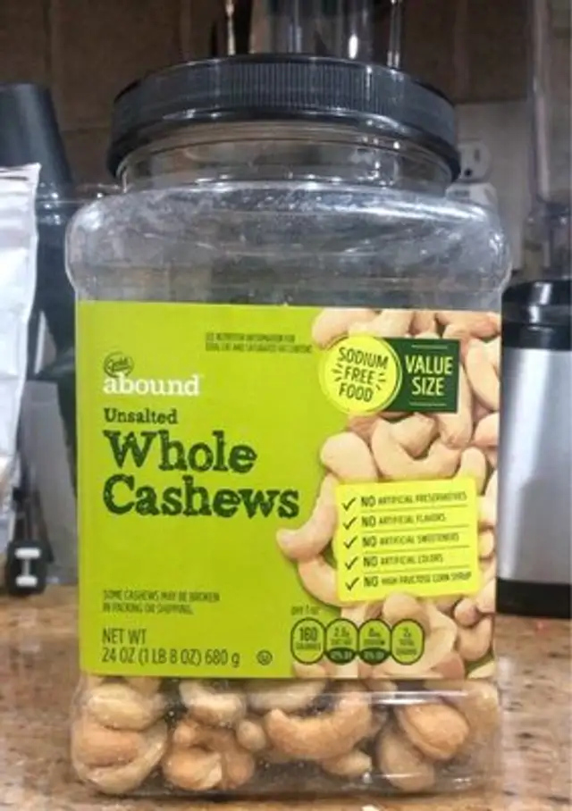 Unsalted whole cashews