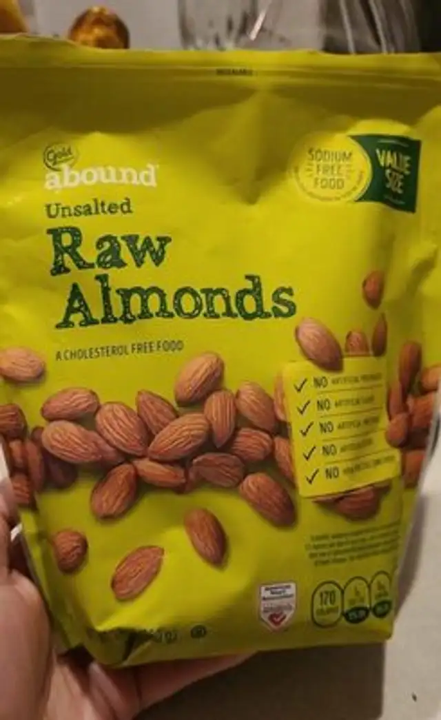 Gold emblem abound Unsalted raw almonds