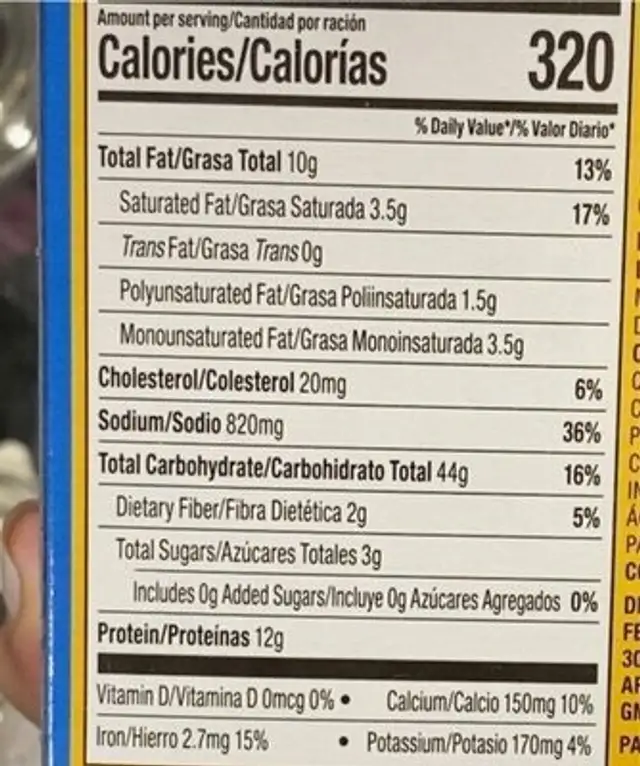 Deluxe macaroni & cheese nutrition facts table