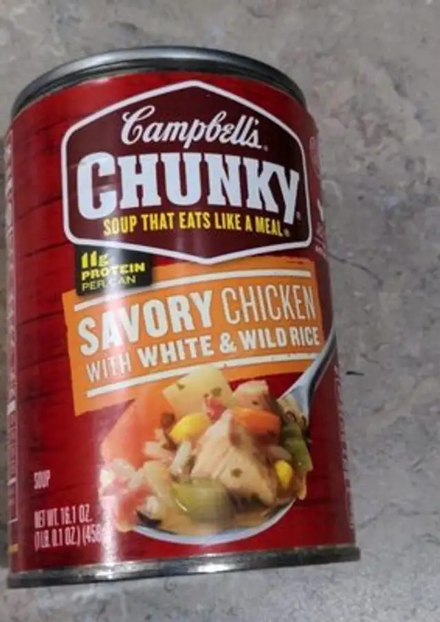 Savory chicken with white and wild rice