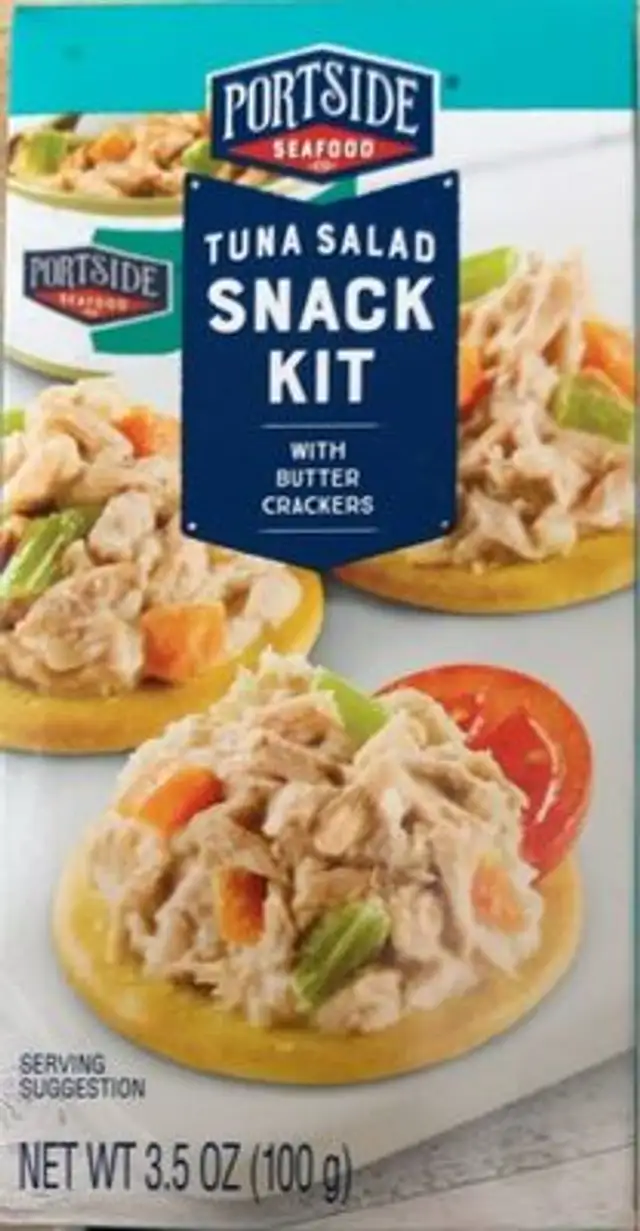 Tuna Salad Snack Kit with crackers