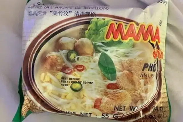 Mama pho noodles