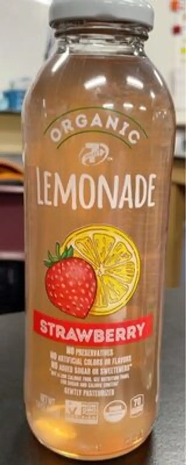 Strawberry lemonade