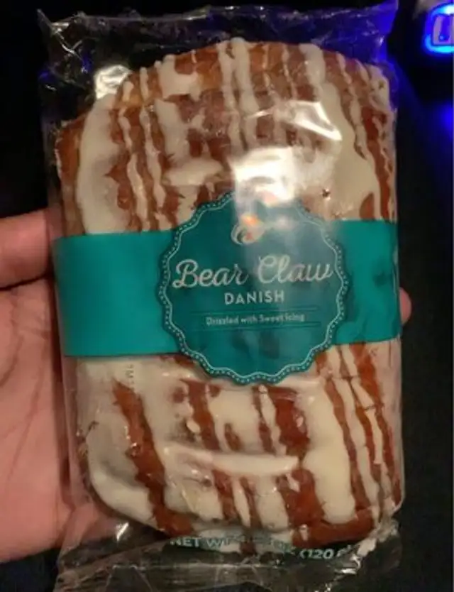 7 Eleven Select Bear Claw Danish