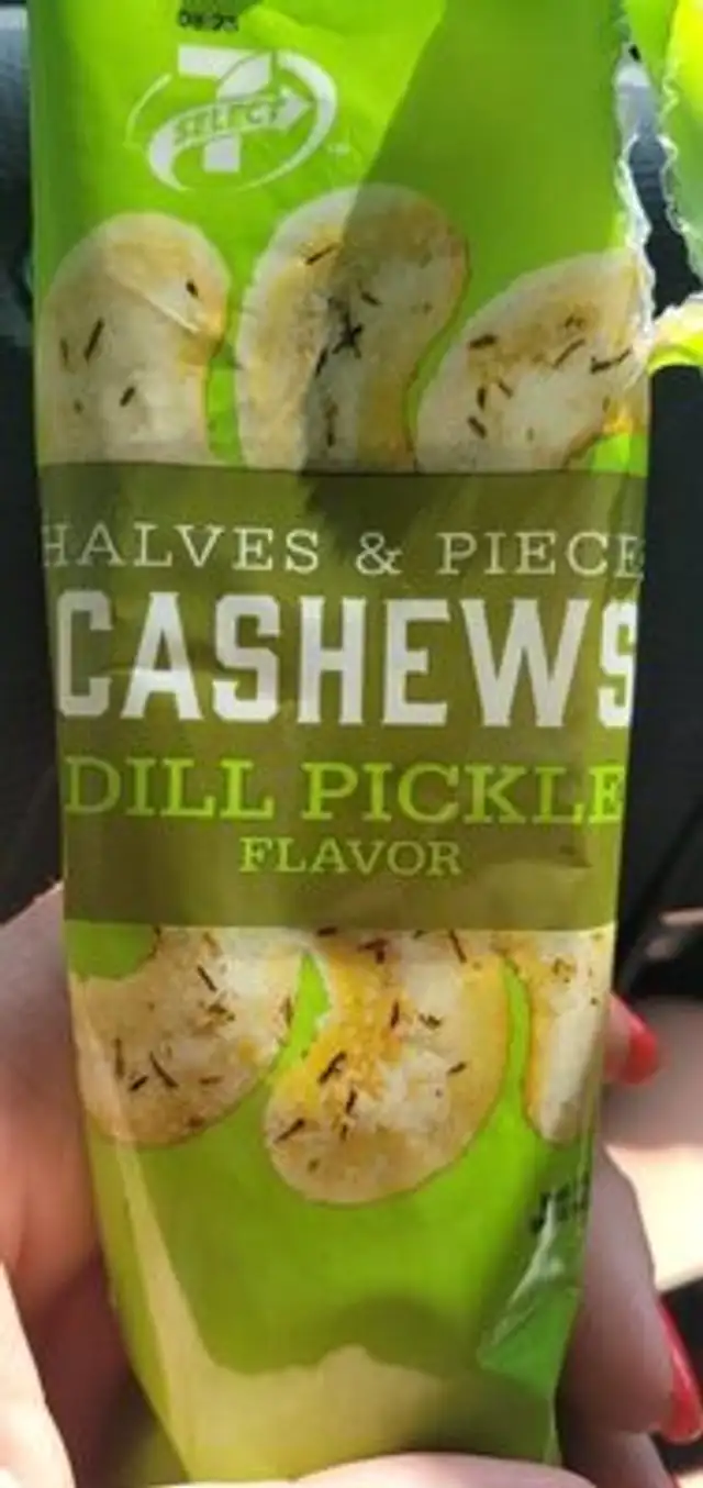 Dill pickle flavored cashews