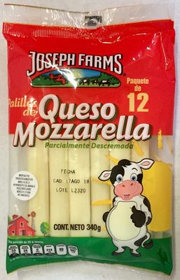 Palillos de queso mozzarella Joseph Farms front packaging
