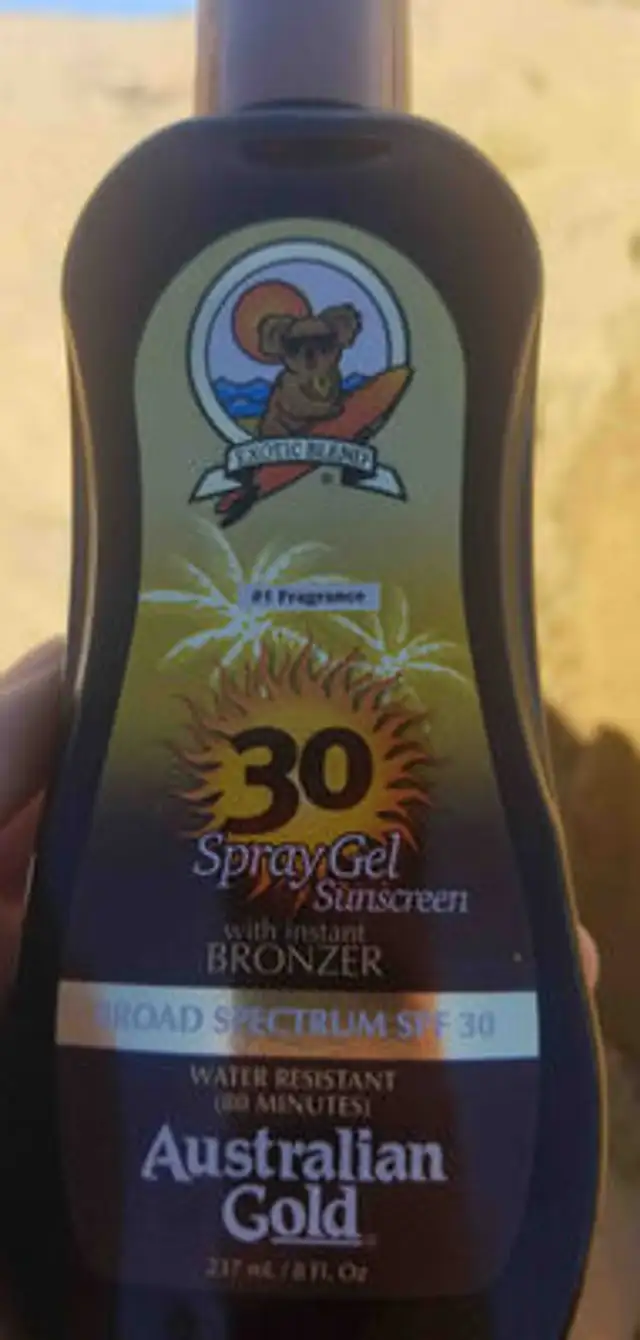 30 Spraygel Sunscreen with Instant Bronzer Broad Spectrum SPF 30