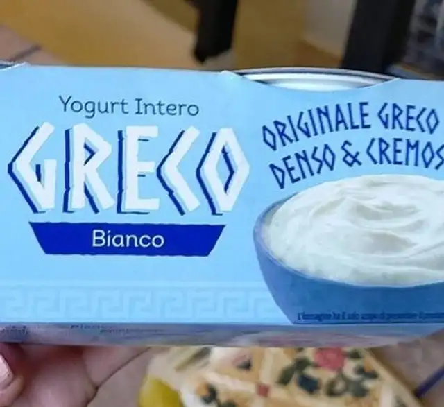 yogurt intero greco bianco