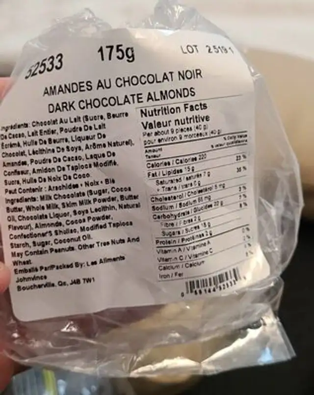 Amande au chocolat noir