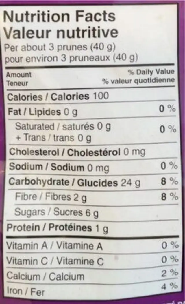 Pruneaux dénoyautés nutrition facts table
