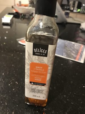 Sirop d’érable front packaging