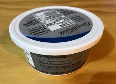 Cream cheese spread front packaging