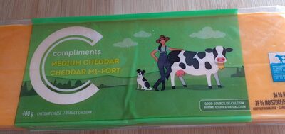 Medium sharp Cheddar front packaging