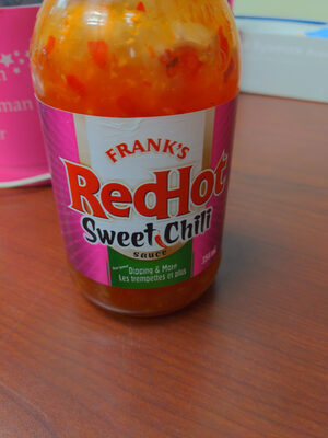 Sauce red hot sucree front packaging