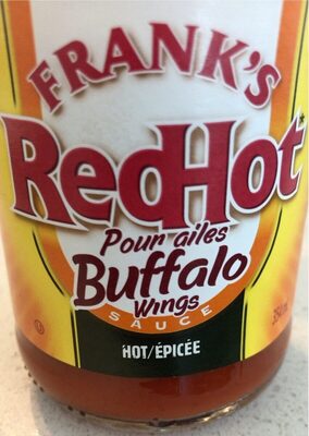 Red Hot Original Buffalo Wings Sauce front packaging