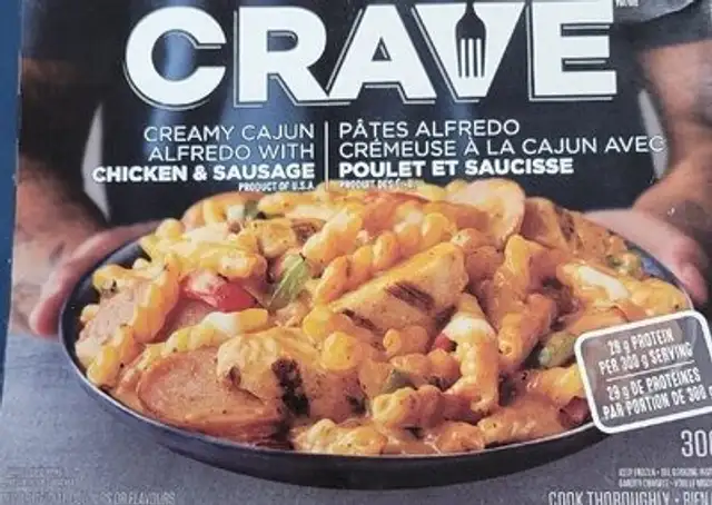 Creamy Cajun Alfredo with Chicken & Sausage front packaging