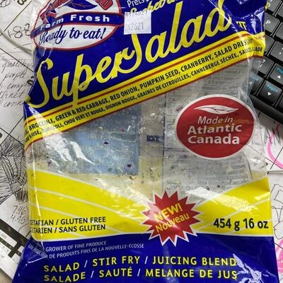 Super  Salad kit front packaging