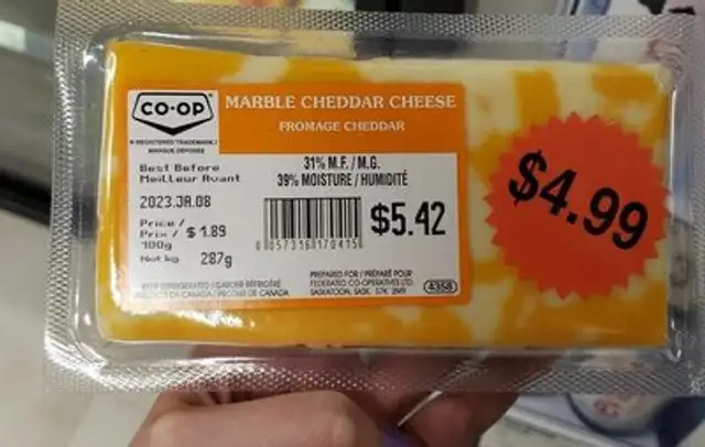 Marble cheddar cheese