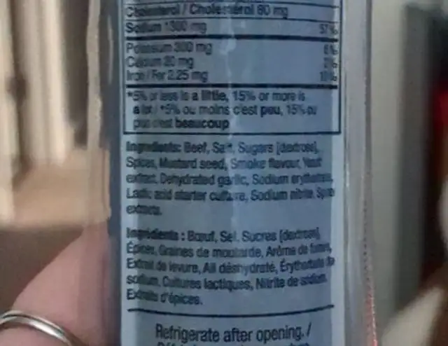 Saucisson d’été de boeuf ingredients label