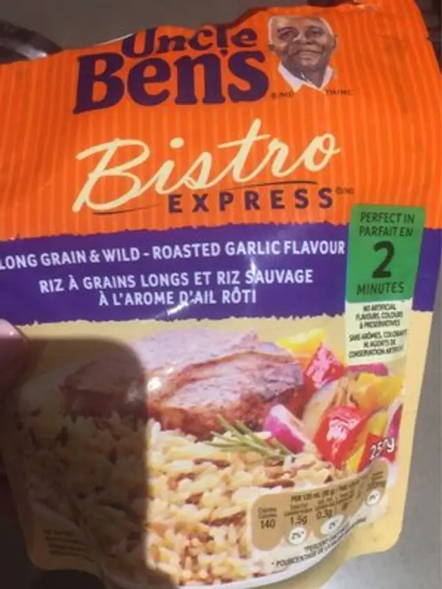 Riz grains longs et riz sauvage à l'arôme d'ail rôti