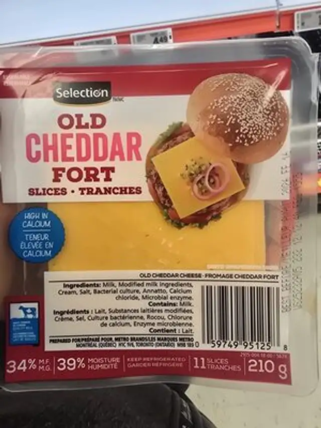 Fromage cheddar fort ingredients label
