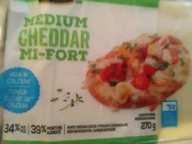 Cheddar mi-fort