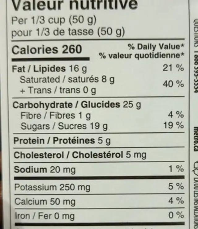 Arachides enrobées de chocolat au lait nutrition facts table