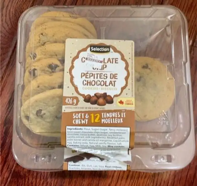 chocolate chip cookies