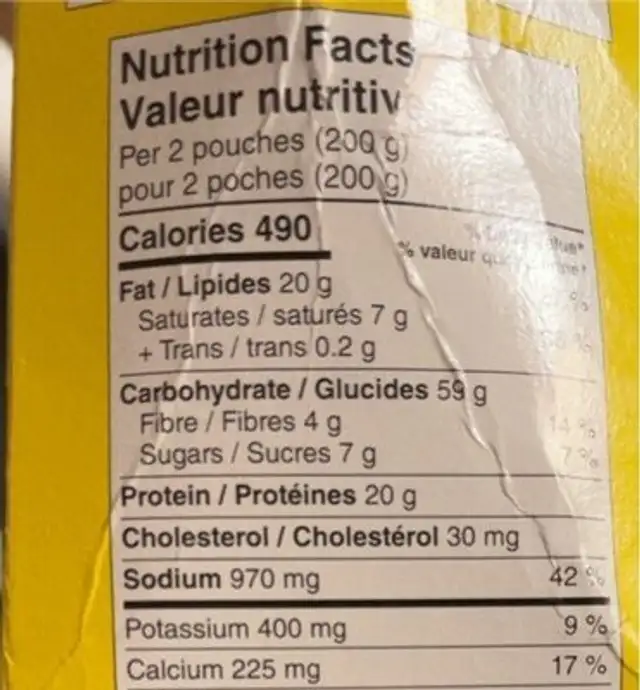Pizzas en poche cuites au four nutrition facts table