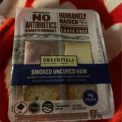 Smoked uncured ham with cheddar