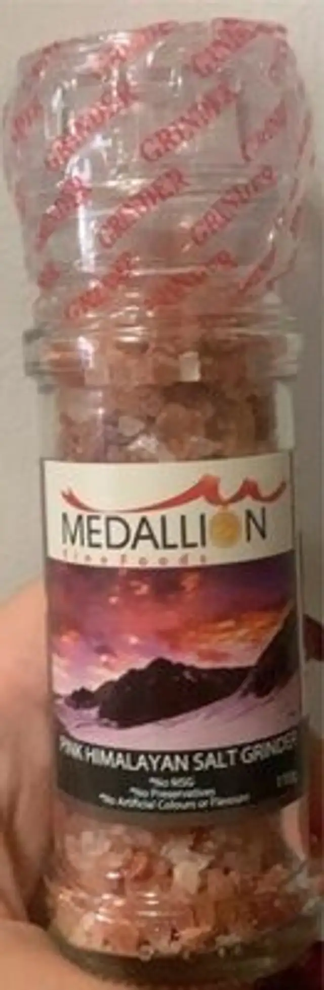 Pink himalayan salt grinder