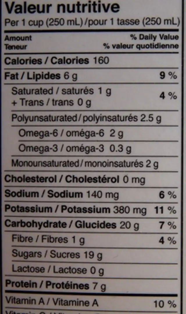 Boisson de soya enrichie biologique - Chocolat nutrition facts table