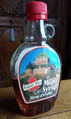 Maple syrup front packaging