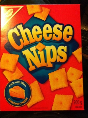 Cheese nips cheddar baked snack crackers
