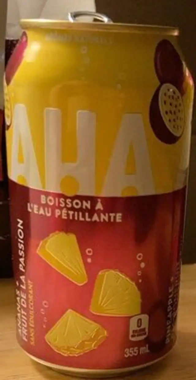 Pineapple passion fruit sparkling water