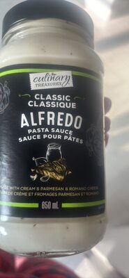 Classic Alfredo Pasta Sauce front packaging