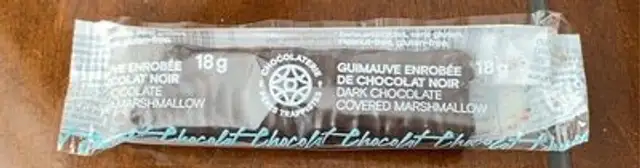 Guimauve enrobée de chocolat noir