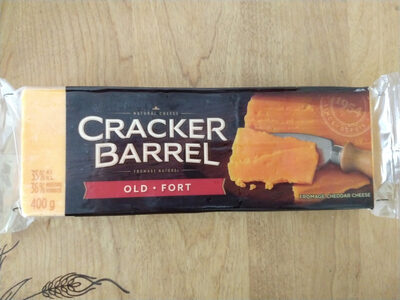 Cheddar fort front packaging