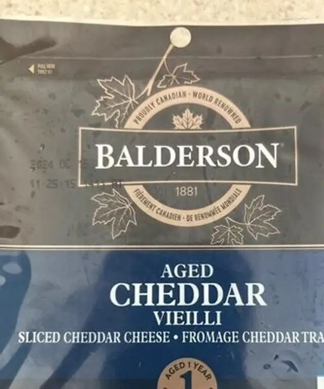 Aged Cheddar Slices front packaging