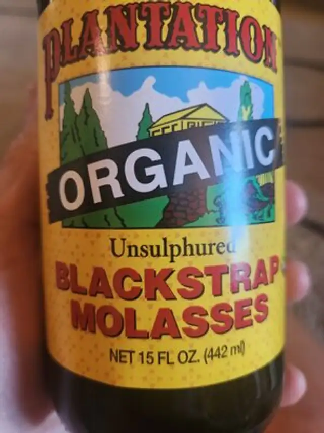 Organic Blackstrap Molasses front packaging