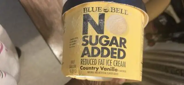 REDUCED FAT ICE CREAM Country Vanilla FLAVOR front packaging