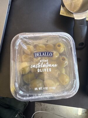 Pitted castelvetrano front packaging