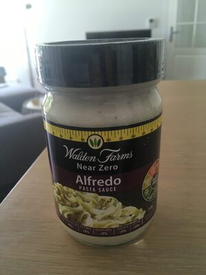 Alfredo Pasta Sauce front packaging