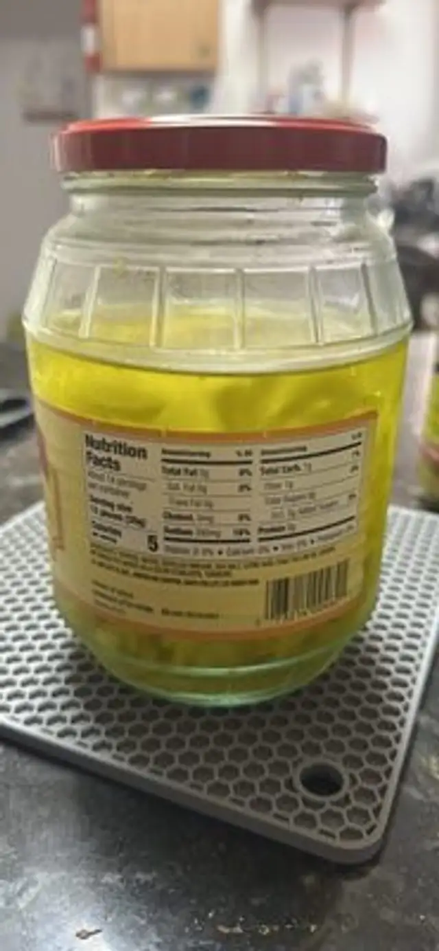 Sliced Golden Greek Peperoncini nutrition facts table