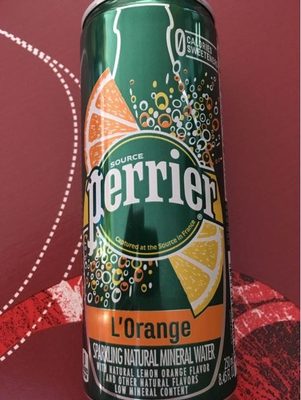 Perrier, l'orange sparkling watre, lemon orange