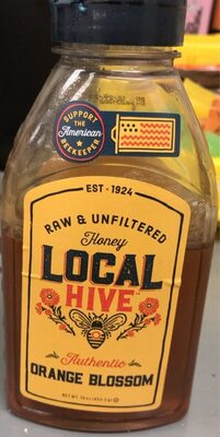 Raw and unflitered honey