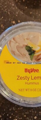 Hummus hyvee front packaging