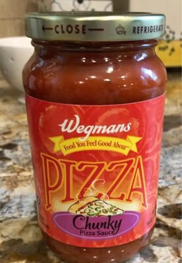 Wegmans Chunky Pizza Sauce front packaging