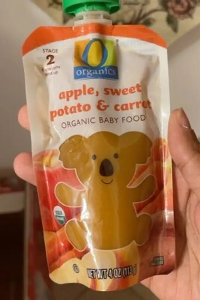 Apple, Sweet Potato & Carrot front packaging