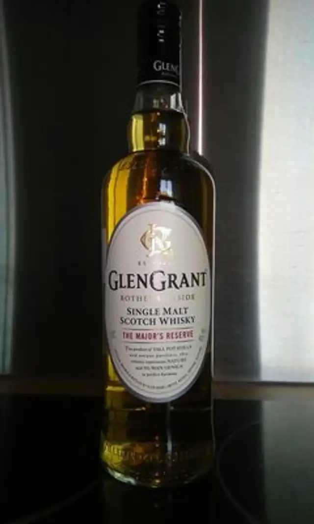 Glen Grant Rothes Speyside Single Malt Scotch Whisky The Major's Reserve